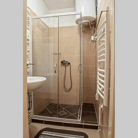 Luxury In For 3 Persons Nr.6. Apartment Gyula
